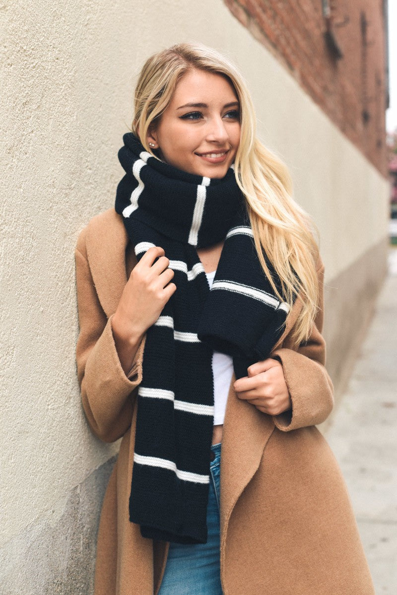 Goddess Horizontal Scarf (Black)